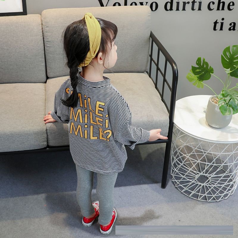 Girl's Cotton Full Sleeves T-Shirt & Pant Set Heart Print - Image 9